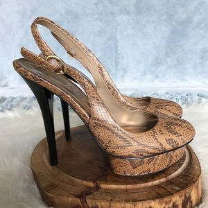 BEAUTIFUL❤️MARCIANO BY GUESS PUMPS❤️